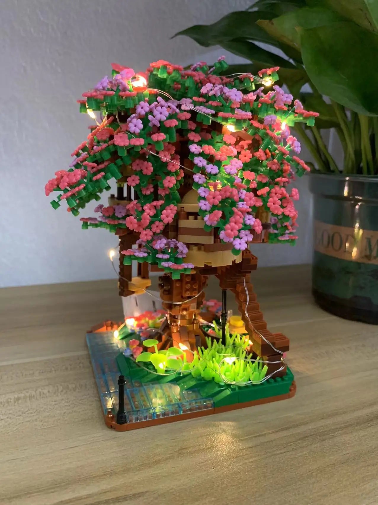 "2138-Piece Sakura Tree House Model Building Blocks Set - Educational City Street View Cherry Blossom Theme Toy for Kids"